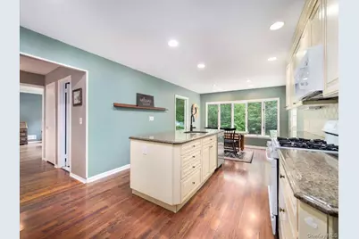 44 Oriole Street, Pearl River, NY 10965 - Photo 17
