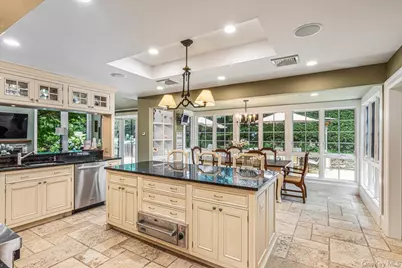 39 Cherry Lane, Syosset, NY 11791 - Photo 13
