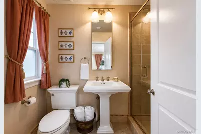 39 Cherry Lane, Syosset, NY 11791 - Photo 31