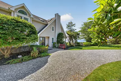 103 Soundview Drive, Rocky Point, NY 11778 - Photo 3