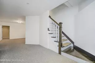 100 Hull Ave, New York, NY 10306 - Photo 37
