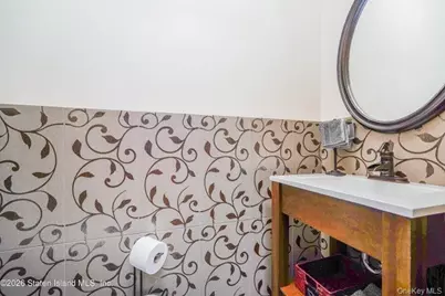 100 Hull Ave, New York, NY 10306 - Photo 7