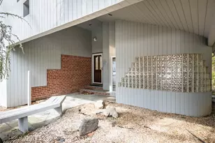 127 Wooleys Ln, Great Neck, NY 11023 - Photo 35
