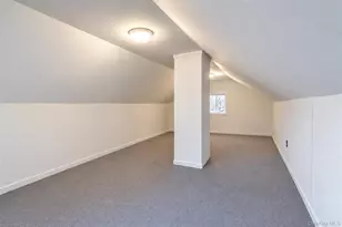 13 Columbia Ave, Middletown, NY 10940 - Photo 11