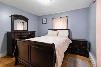 13 Columbia Avenue, Middletown, NY 10940 - Photo 9