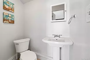 13 Columbia Ave, Middletown, NY 10940 - Photo 13
