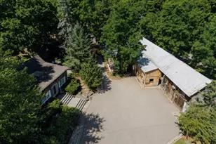 386 Bread and Cheese Hollow Rd, Northport, NY 11768 - Photo 29