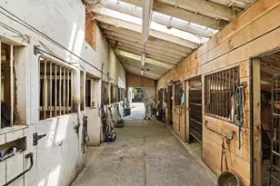 386 Bread and Cheese Hollow Rd, Northport, NY 11768 - Photo 17
