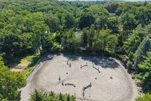 386 Bread and Cheese Hollow Rd, Northport, NY 11768 - Photo 25