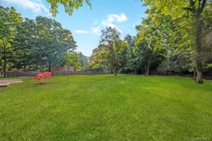 30 New Mill Rd, Smithtown, NY 11787 - Photo 7