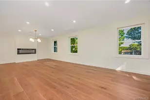 30 New Mill Rd, Smithtown, NY 11787 - Photo 21