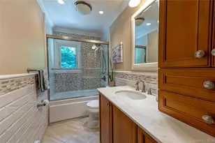 68 Bankside Dr, Centerport, NY 11721 - Photo 21