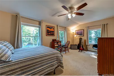 68 Bankside Drive, Centerport, NY 11721 - Photo 19