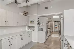 72 Circle Dr, Babylon, NY 11702 - Photo 17
