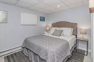 72 Circle Dr, Babylon, NY 11702 - Photo 35