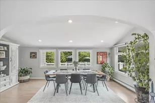 72 Circle Dr, Babylon, NY 11702 - Photo 9