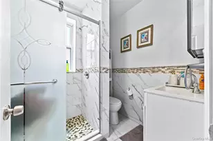 2436 Buck St, Bronx, NY 10461 - Photo 33