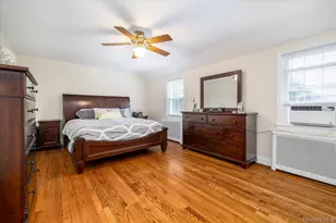 41 Hart St, Lynbrook, NY 11563 - Photo 17
