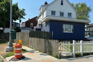 114-01 211 211 St, Cambria Heights, NY 11411 - Photo 3