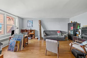31-85 Crescent St, Astoria, NY 11106 - Photo 3