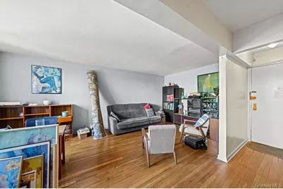 31-85 Crescent Street #608, Astoria, NY 11106 - Photo 5