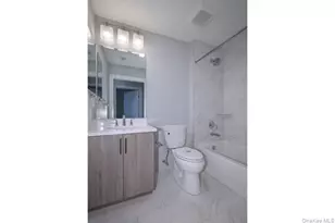 300 Sutton Ct, Mount Sinai, NY 11766 - Photo 9