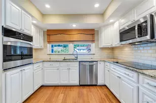 22 Dover Hill Dr, Nesconset, NY 11767 - Photo 13