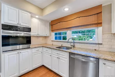 22 Dover Hill Drive, Nesconset, NY 11767 - Photo 15