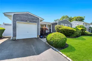 22 Dover Hill Dr, Nesconset, NY 11767 - Photo 3