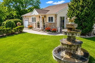 688 Pleasantview Ct, Yorktown Heights, NY 10598 - Photo 3