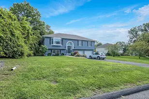13 Jodphur Ln, Newburgh, NY 12550 - Photo 3