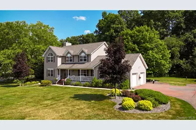 28 Heritage Crossing, Circleville, NY 10919 - Photo 1