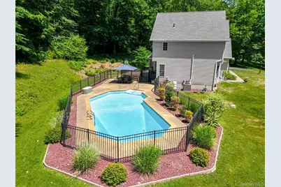 32 Robinson Lane, Wappingers Falls, NY 12590 - Photo 47