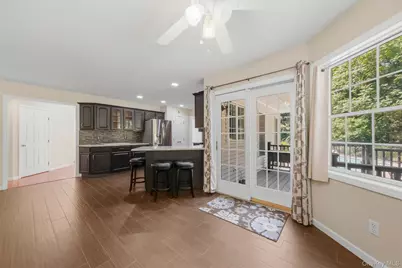 32 Robinson Lane, Wappingers Falls, NY 12590 - Photo 9