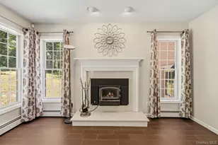 32 Robinson Ln, Wappingers Falls, NY 12590 - Photo 15