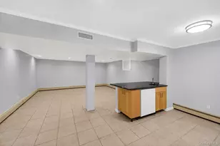 236 Westlake Dr, Valhalla, NY 10595 - Photo 37
