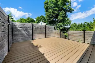 236 Westlake Dr, Valhalla, NY 10595 - Photo 27