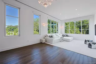 100 Garvies Point Rd, Glen Cove, NY 11542 - Photo 5