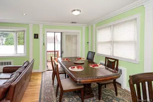 41 Cambria Rd, Syosset, NY 11791 - Photo 7
