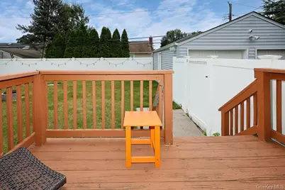 41 Cambria Road, Syosset, NY 11791 - Photo 31