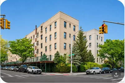 21-28 35 #3G, Astoria, NY 11105 - Photo 3