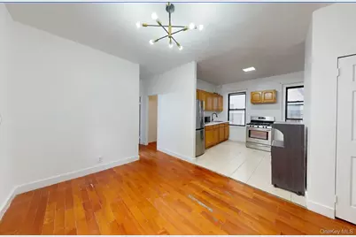 21-28 35 #3G, Astoria, NY 11105 - Photo 5