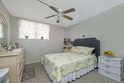 69-35 61st Road, Middle Village, NY 11379 - Photo 7