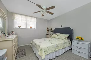 69-35 61st Rd, Middle Village, NY 11379 - Photo 7
