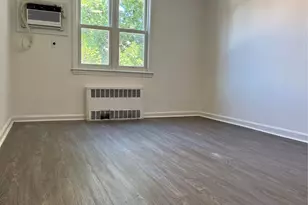 80-76 164th St, Jamaica, NY 11432 - Photo 9