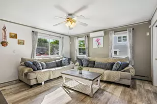 148 Oak Ave, Shirley, NY 11967 - Photo 15