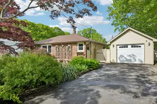 148 Oak Ave, Shirley, NY 11967 - Photo 3