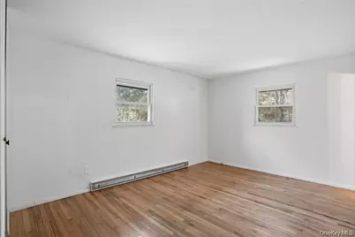 26 Lauretta Drive, Highland, NY 12528 - Photo 11