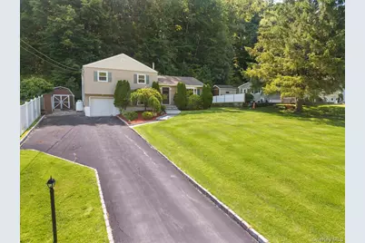 22 Knollwood Road, Cortlandt Manor, NY 10567 - Photo 3