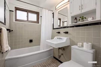 21-36 33rd Road #12B, Astoria, NY 11106 - Photo 17